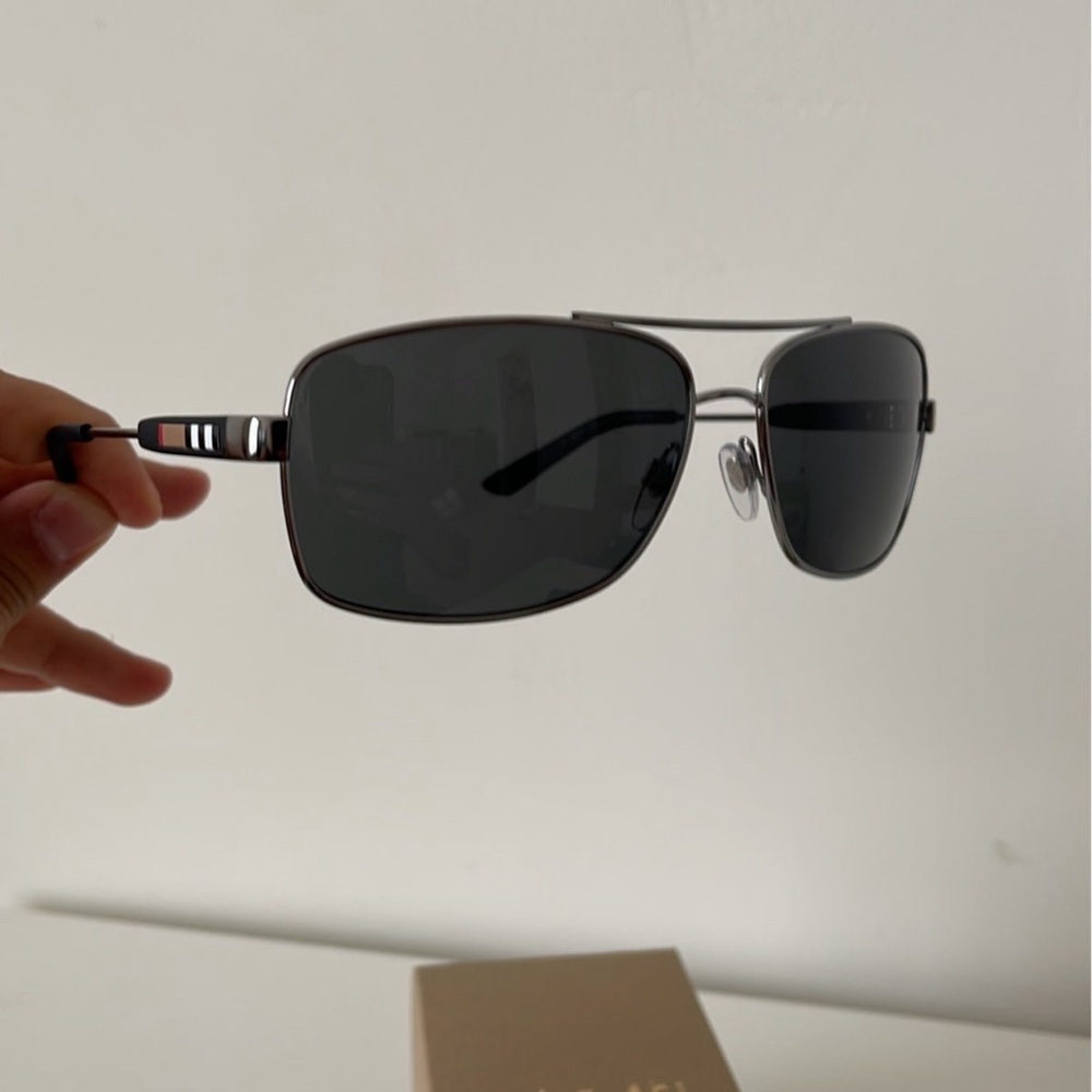 Burberry Gunmetal Gray Mens Sunglasses - Picture 6 of 7
